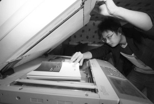 魏晨现身南昌 透露十周年巡演细节:3377体育(图2) 魏晨现身南昌 透露十周年巡演细节:3377体育(图2)