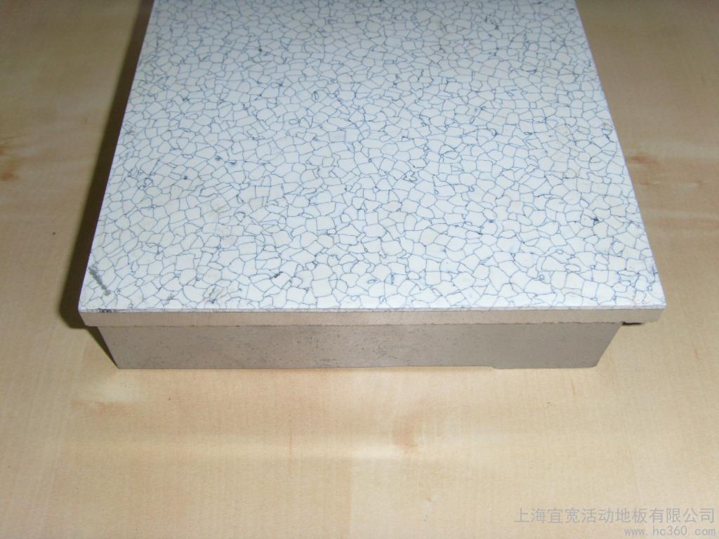 中国百大夜店顶尖女DJ，DJ-Cheryl丽带来视觉和感官的